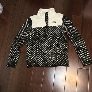 Youth North face pull over